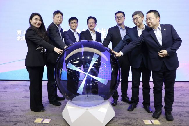 色快播黄色小说